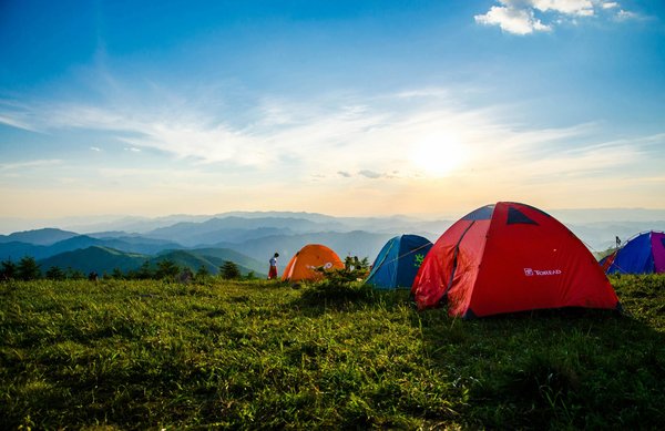 Profitez d'une nature préservée avec le camping écologique